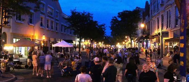 Waukesha Freeman Friday Night Live