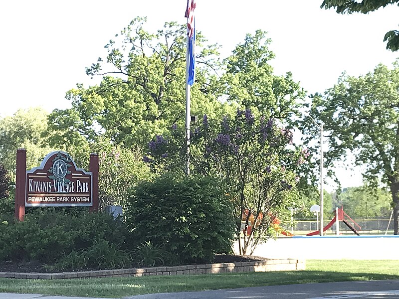 Pewaukee Kiwanis Village Park, WI